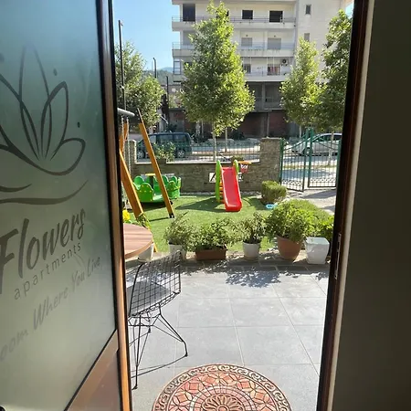 Bujtina Flowers Permet