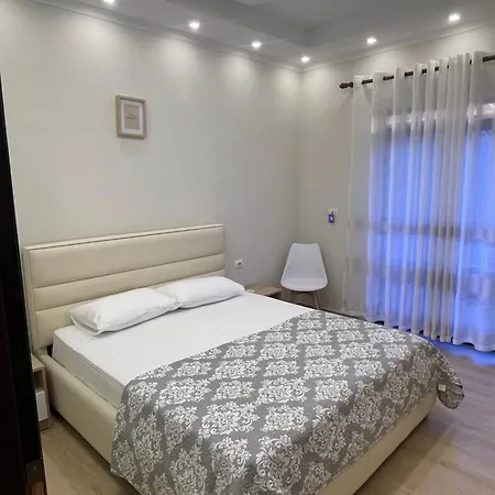 Pensjonat Bujtina Flowers Përmet