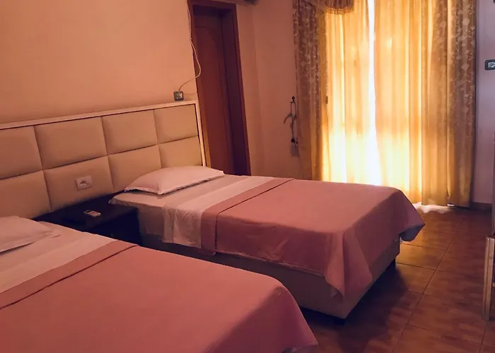 Bujtina Flowers 4*