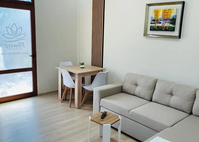 Πανσιόν Bujtina Flowers